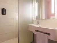 B&B Hôtel Clermont Ferrand Nord Riom