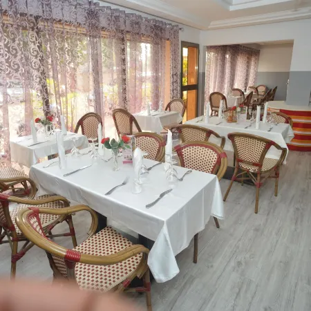 Jess Hotel