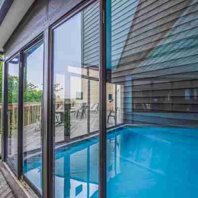 Two Bed Room Condo Mountain Views Indoor Pool Fitness & Recreational Facilities