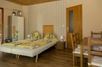 Vadásztanya Apartmanok - Pemandian Air Panas