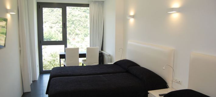 Hostal Tres Campanas Hotels in Bierzo