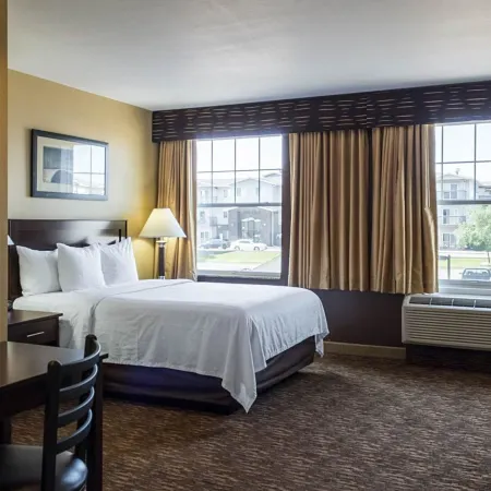 MainStay Suites Minot