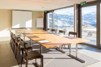 The Alpina Mountain Resort Hotels in Furna