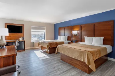 Comfort Suites St. Louis - Sunset Hills Hotels near T.J. Maxx