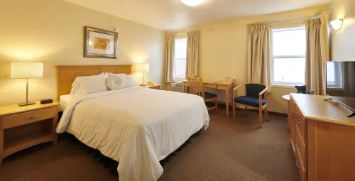 Smugglers Cove Inn Hotels in Lunenburg County