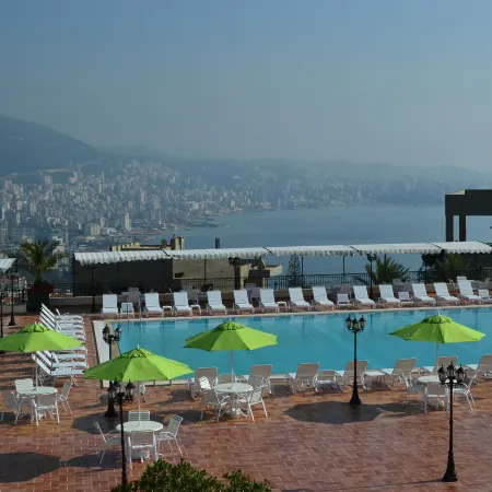 Regency Palace Hotel
