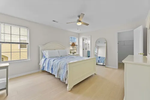 Spacious Townhouse Retreat Near Rehoboth & Dewey Beach! Linens+Pool Included