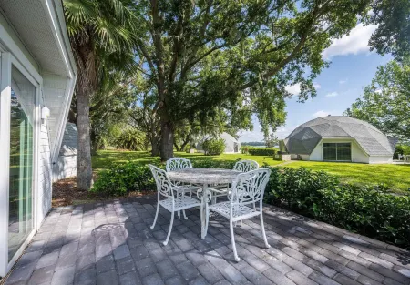 Sumner Lake Tiny House Отели в г. Клермонт