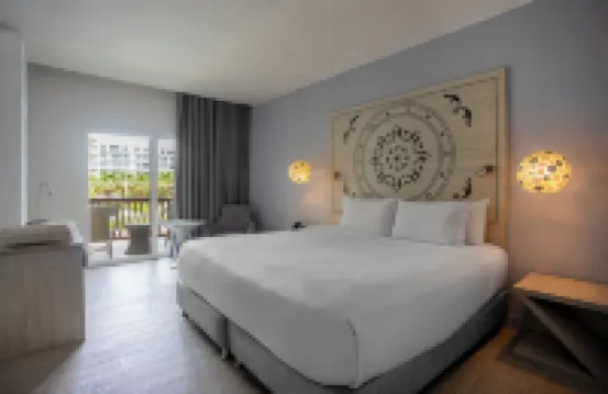Grand Sirenis Cartagena - parcheggio