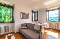 Appartamento Marte Hotels in Uggiate con Ronago