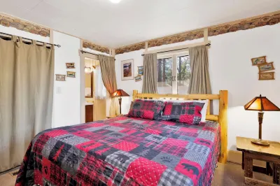 Lodge House #100 Hotels in Fawnskin