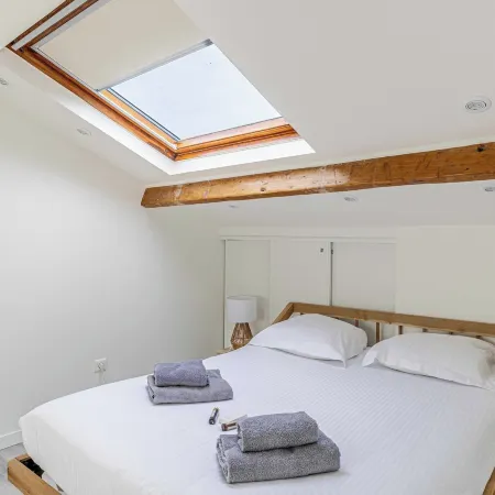 Charming Apartment Heart of Suquet Neighborhood