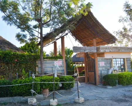 パイン ブリーズ ゲッタウェイ ルケニヤ アティ・リバーのホテル