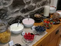 Lubnaig Guest House - breakfast