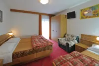 Hotel Cristallo Hotels in Vigo di Fassa
