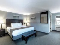 Mt. Madison Inn & Suites Hotels in Горхам