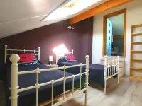 كلاسي هوليداي هوم إن مارتيلي ويذ هوت توب فنادق في Herbeumont