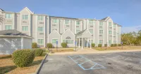 Microtel Inn & Suites by Wyndham Gulf Shores Hôtels à : Gulf Shores
