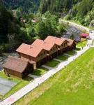 Raha Villa Bungalow Hotels in Demirkapi