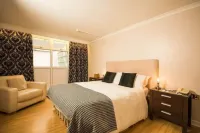 The Manor Hotel Hôtels à : 