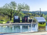 Lavish Home in Fermo with Pool