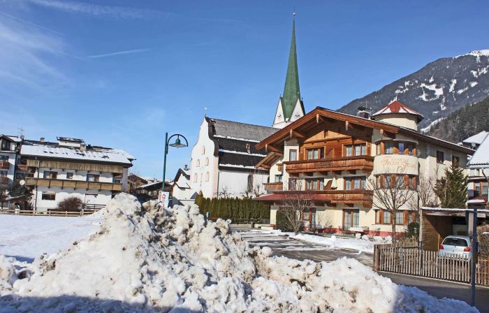 Apartment in Kaltenbach Near Ski Lift