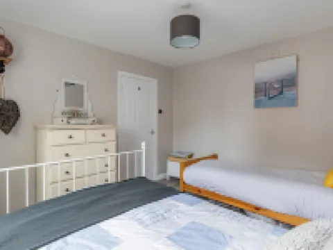 Central Apartment 3B Hotels in Newcastle