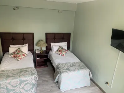 Brondesbury Park Hotel Hotel di Nyanga