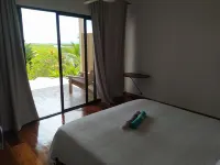 Villa F&B Hotels in Tierra Oscura