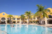 Acaya Golf Resort & Spa - Kolam Renang