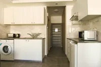 Phaedrus Living: Seaside Luxury Flat Athina 116