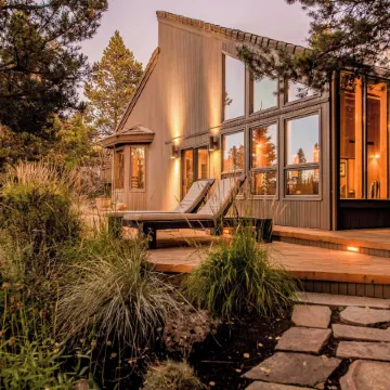 Sunriver by AvantStay Cozy Mountain Home w Indoor Pool and Hot Tub