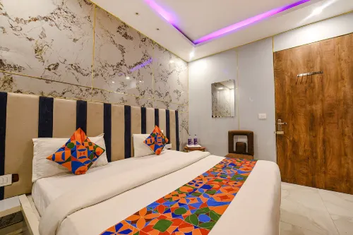 FabHotel the Dreams فنادق في صاحب زاده أجيت سينج ناجار
