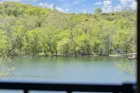 Lakeview Oasis - Onsite Amenities