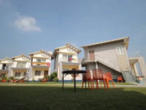 Parth King Beach Resort Hotels in Mandarmoni