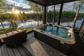 Exclusive Villa Wikkelä Ranua with Sauna & Jacuzzi