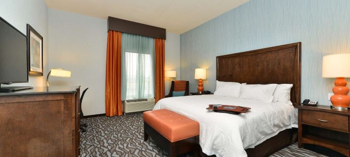 Hampton Inn Corning Hotels in Steuben County