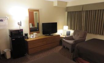 AmericInn by Wyndham Forest Lake