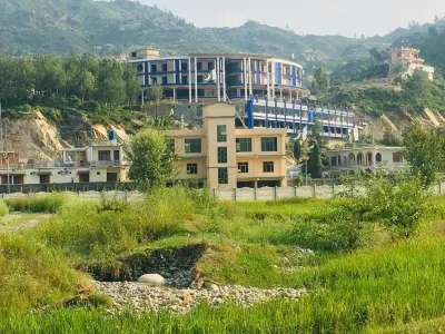 Muree Continental Hotel Hotel a Jhika Gali