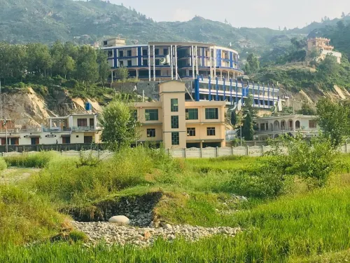 Muree Continental Hotel