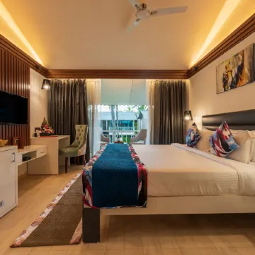 Foxoso la Beach Resort, Morjim