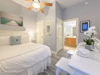 Access to Pools and Beach Shuttle Service - Charming Coastal Haven