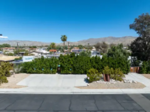 Bohemian Luxury Retreat in Desert Hot Springs