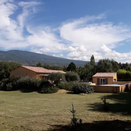 Bedoin new villa (100m town center) Mont Ventoux, private pool