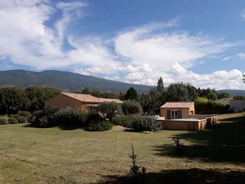 Bedoin new villa (100m town center) Mont Ventoux, private pool