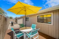 Peaceful Escape Near Beautiful Beach - Charming Tennis Villa