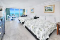 Oceanfront Private Balcony and Kitchenette - Gorgeous Coastal Retreat