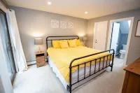 Tennis Courts and Outdoor Pools - Stylish Retreat