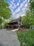 A Hopeful Mountain - 10 mins from Galax & the Blue Ridge Parkway!