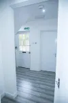 Impeccable 1-Bed Apartment in Harrow 해로우 호텔